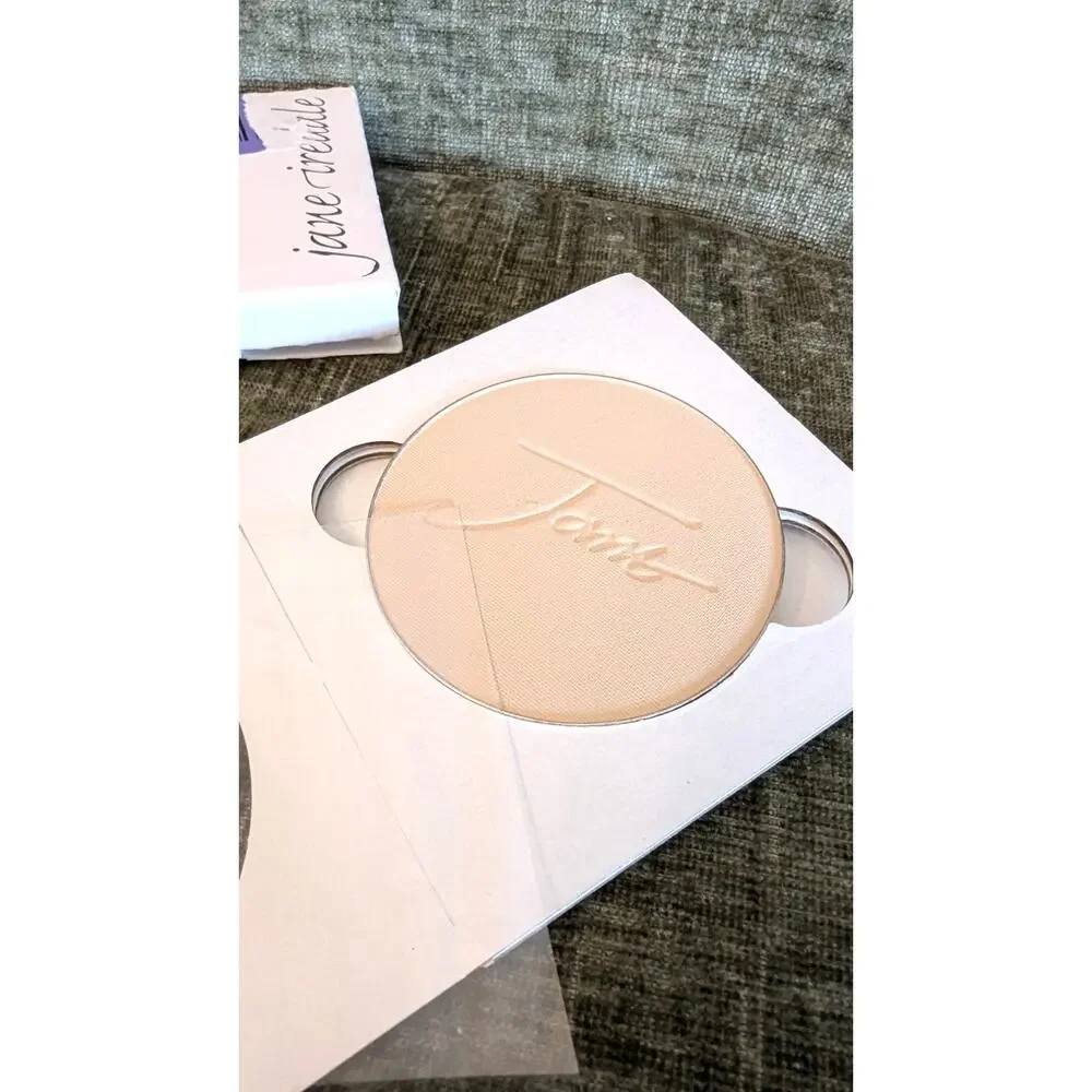 Jane Iredale PurePressed® Base Mineral Foundation REFILL SPF 20/15, color: AMBER